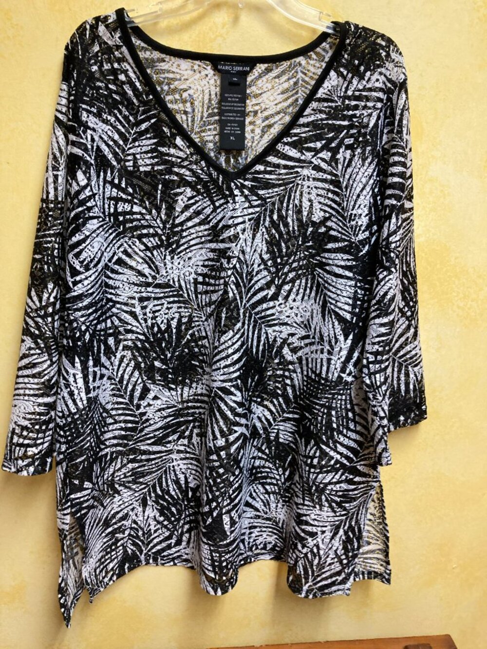 Pretty cruise wear or beach coverup